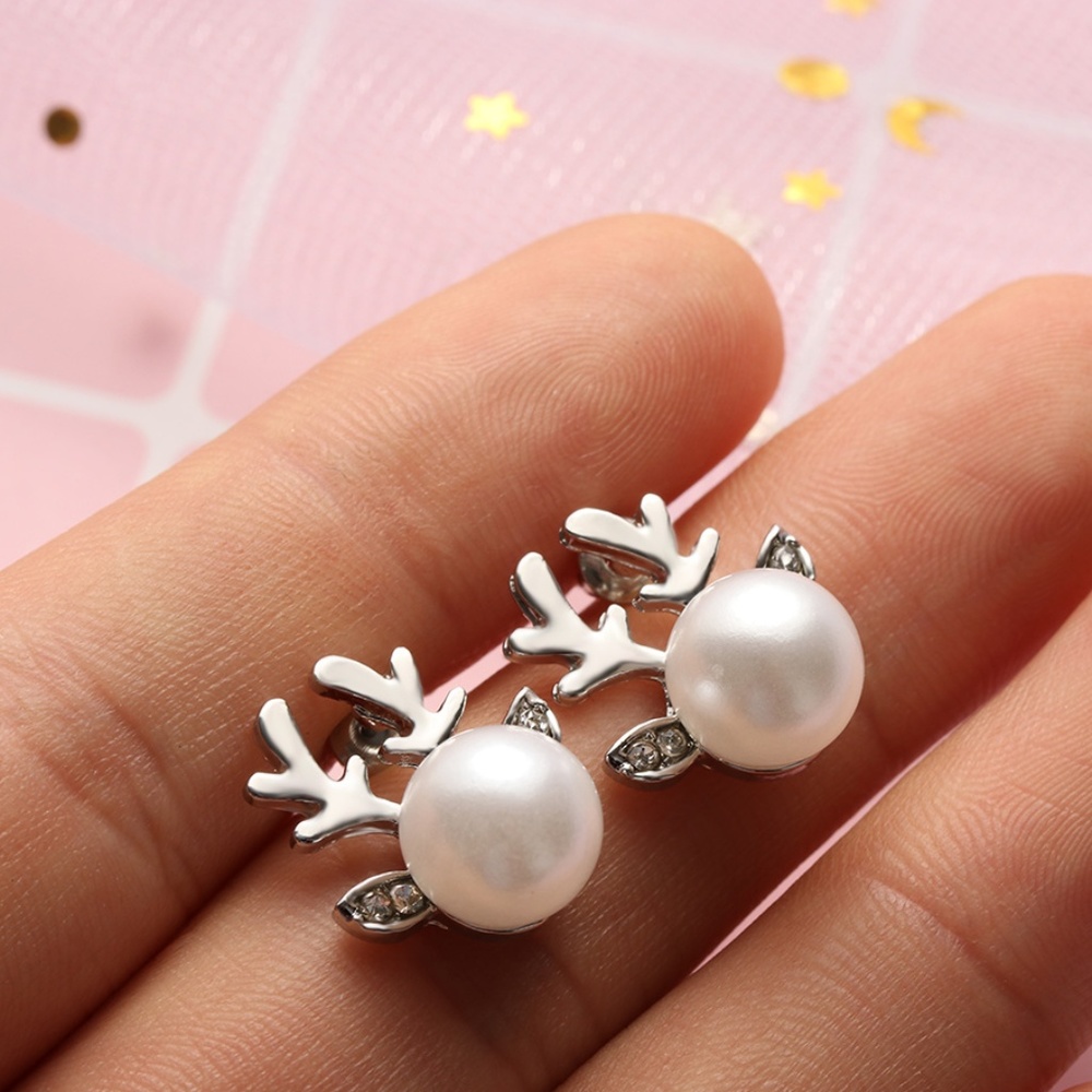 Gorgeous Silver Reindeer Pearl Earrings - Picture 2 of 3
